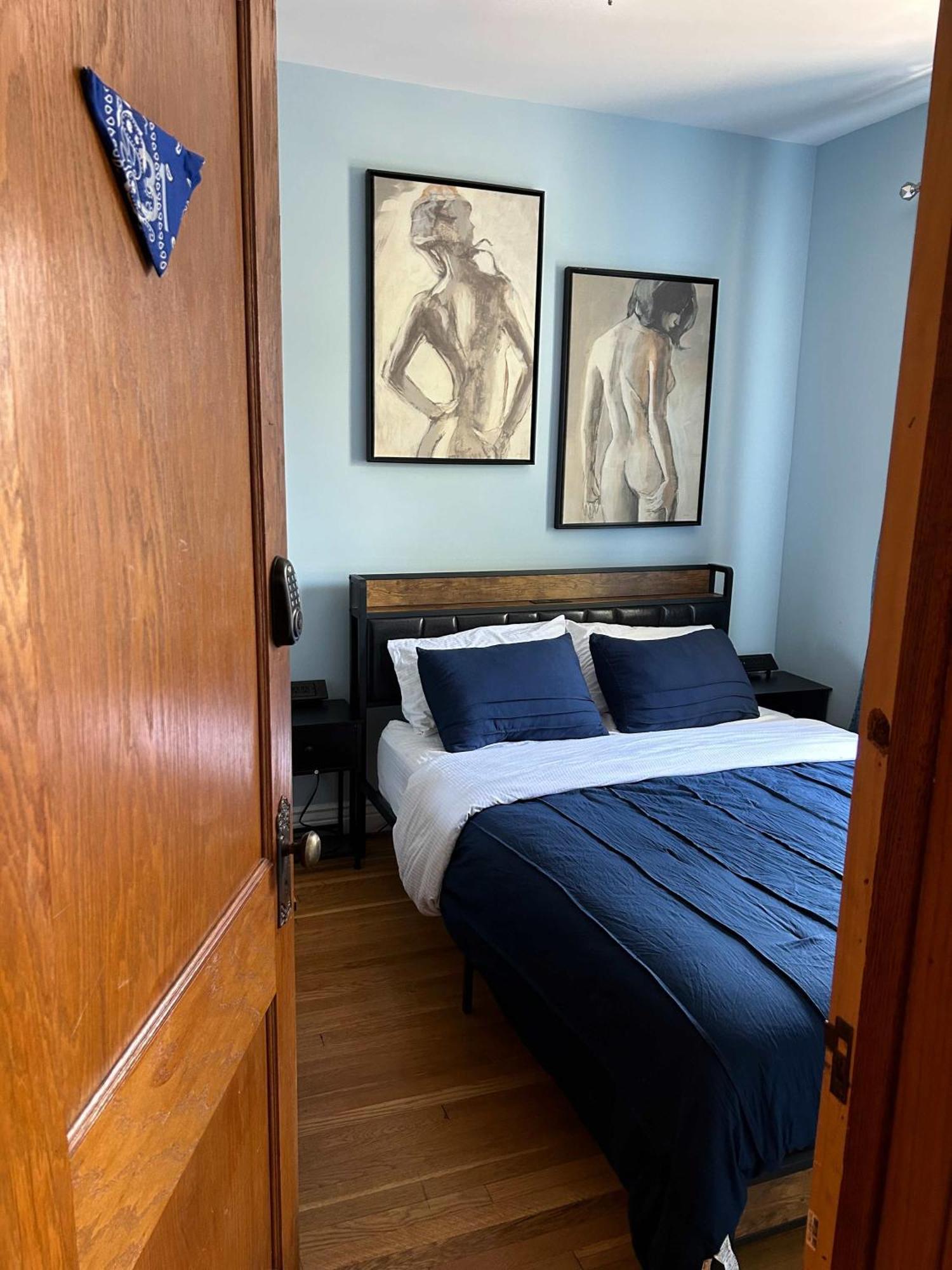 Blue Room In Dorothy'S Bnb Чикаго Экстерьер фото